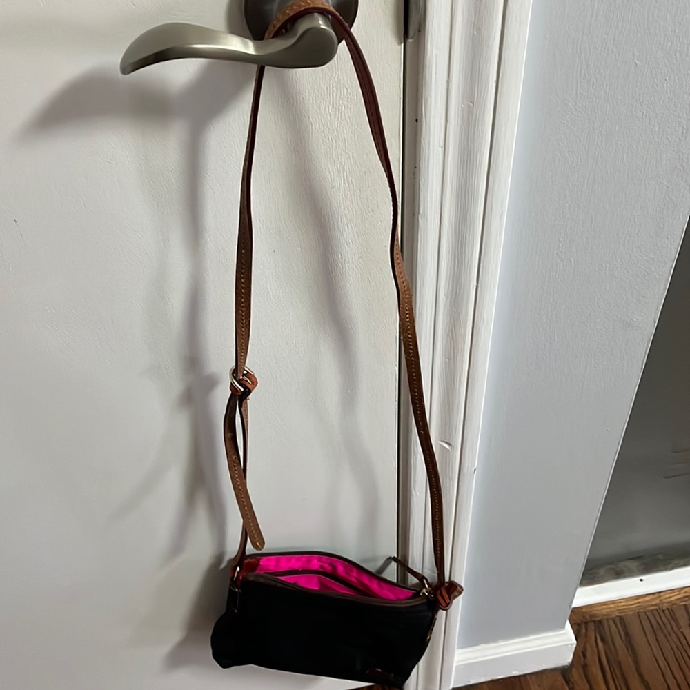 Dooney & Bourke Nylon Crosssbody Handbag in Black
